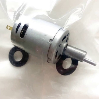 Мотор Moser 1871-7700, 2,6в с эксцентриком Мотор Moser 1871-7700, 2,6в с эксцентриком